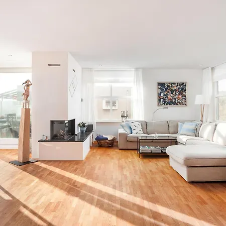 Zeilerboulevard Holiday home